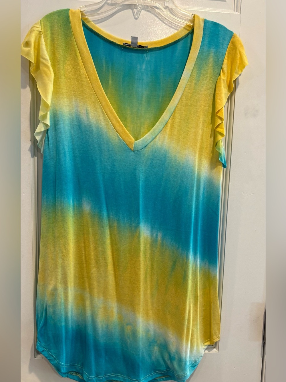 Women’s White Birch V-Neck Tie-Dye Tunic in Blue and Yellow. Size M